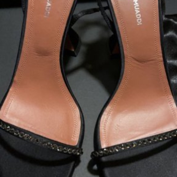 Like new (worn once) - Picture 3 of 6